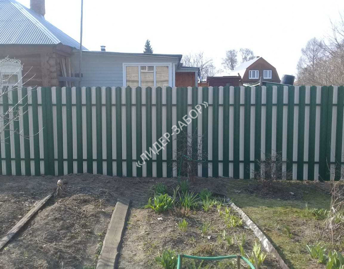 Цена Забор из штакетника Шахматка двухцветный для дачи в Москве Купить Забор из штакетника Шахматка двухцветный для дачи